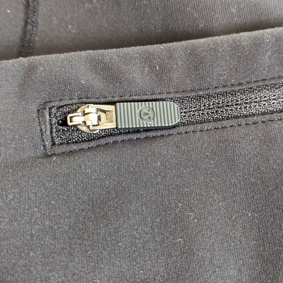 Lululemon Speed Up Tight 28" *Full-On Luxtreme, 4, Black - Picture 10 of 14